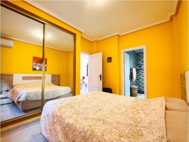 3 bedroom Villa for sale in El Raso with pool garage - € 365,000 (Ref: 9611380)