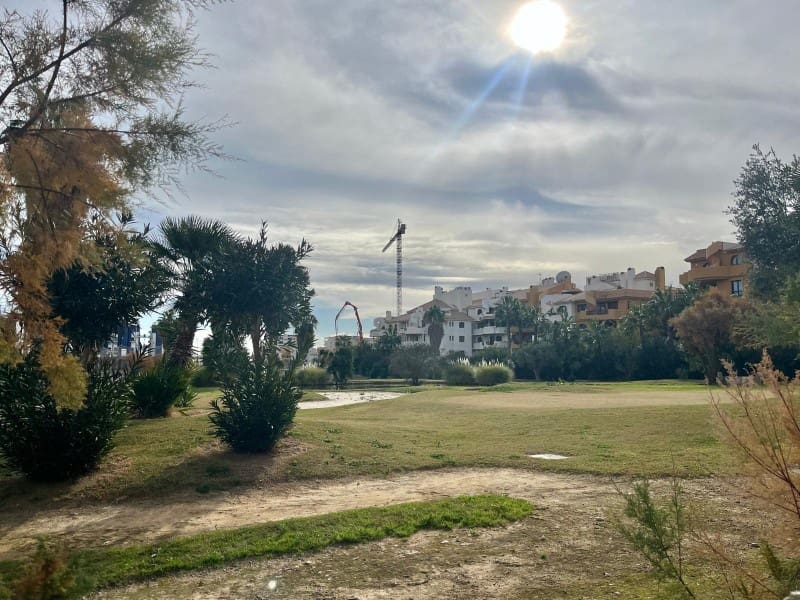 2 soverom Leilighet til salgs i Torrevieja med svømmebasseng - € 245 000 (Ref: 9611382)