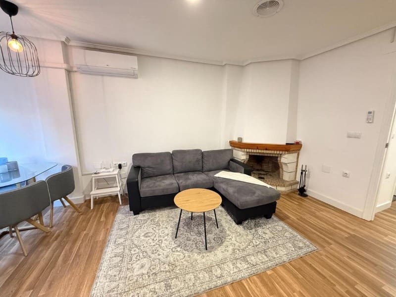 4 soverom Leilighet til salgs i Torrevieja - € 175 000 (Ref: 9616207)