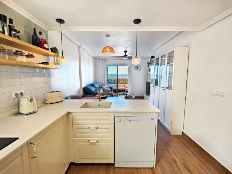 3 bedroom Penthouse for sale in Torrevieja - € 189,900 (Ref: 9616208)