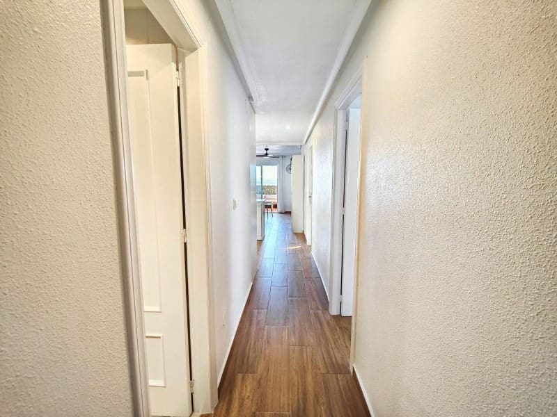 3 bedroom Penthouse for sale in Torrevieja - € 189,900 (Ref: 9616208)