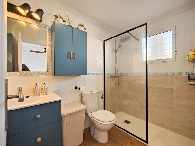 3 bedroom Penthouse for sale in Torrevieja - € 189,900 (Ref: 9616208)