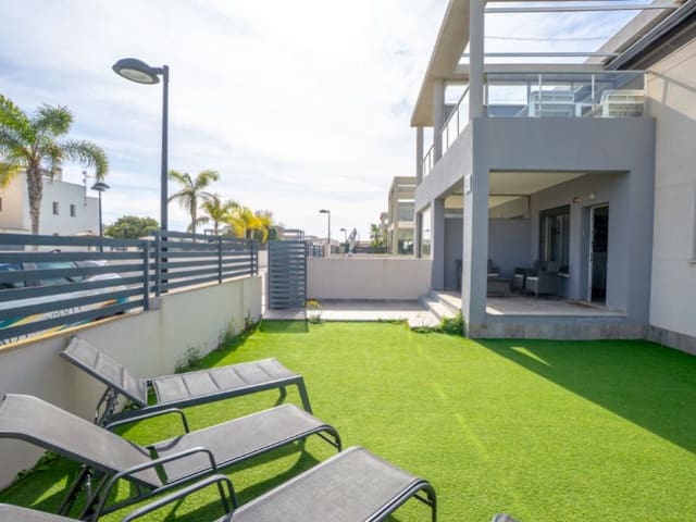 3 soverom Hus til salgs i Aguas Nuevas, Torrevieja - € 319 000 (Ref: 9616210)