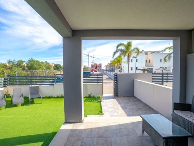 3 soverom Hus til salgs i Aguas Nuevas, Torrevieja - € 319 000 (Ref: 9616210)