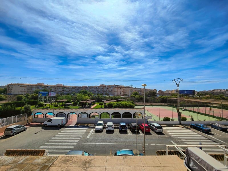 3 sovrum Hus till salu i Torrevieja - 159 500 € (Ref: 9616214)