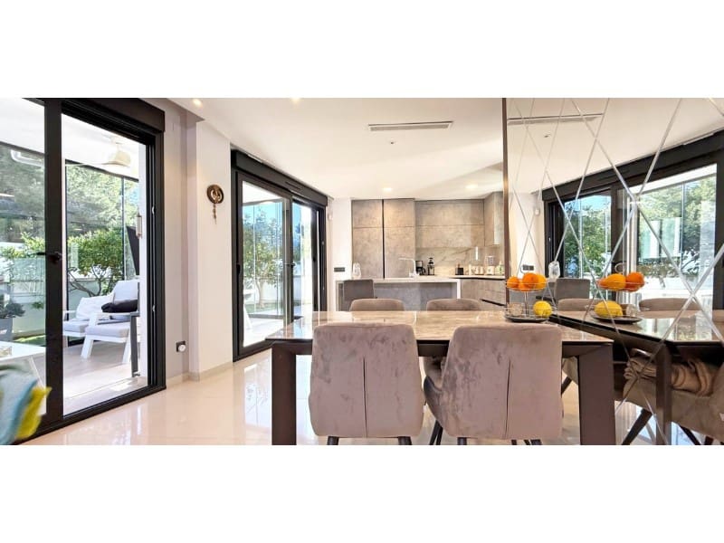 3 bedroom Villa for sale in Orihuela Costa with pool - € 475,000 (Ref: 9619451)