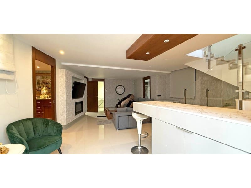 3 bedroom Villa for sale in Orihuela Costa with pool - € 475,000 (Ref: 9619451)