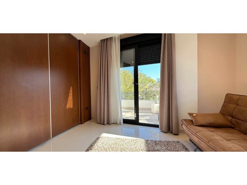 3 bedroom Villa for sale in Orihuela Costa with pool - € 475,000 (Ref: 9619451)