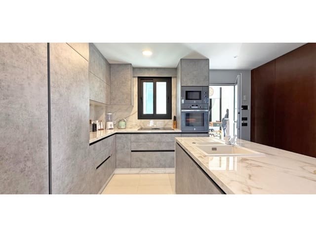 3 bedroom Villa for sale in Las Filipinas with pool - € 475,000 (Ref: 9619451)