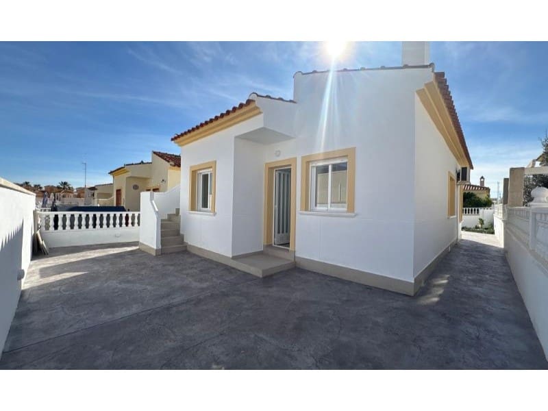 2 sovrum Villa till salu i Algorfa med pool - 249 000 € (Ref: 9625868)