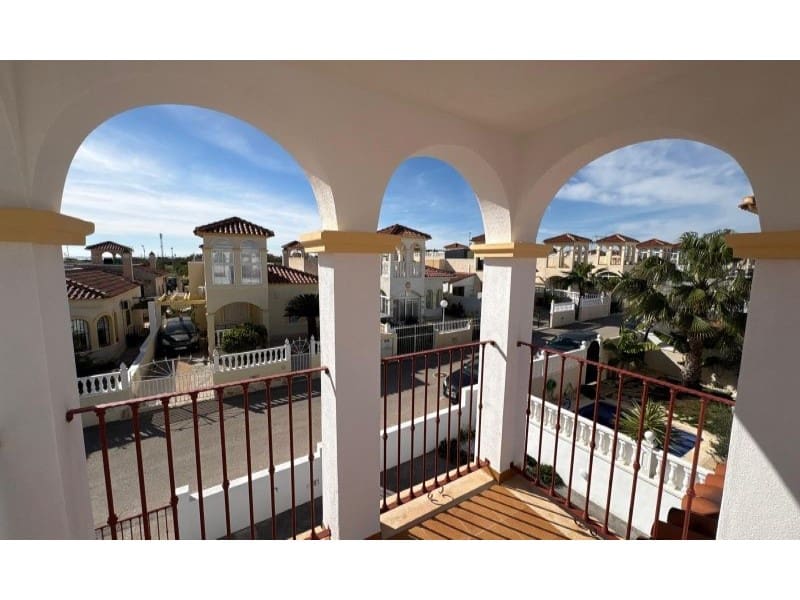 2 sovrum Villa till salu i Algorfa med pool - 249 000 € (Ref: 9625868)