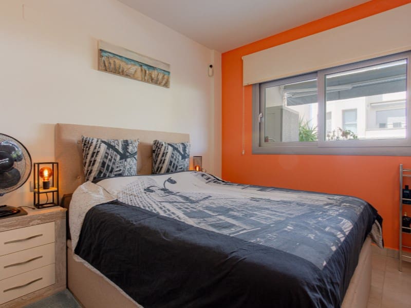 2 bedroom Apartment for sale in La Veleta - € 240,000 (Ref: 9625870)