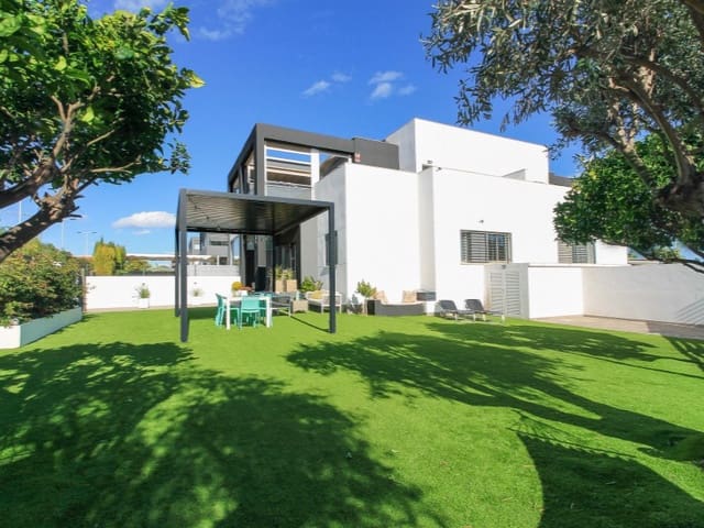 2 sypialnia Dom na sprzedaż w Aguas Nuevas, Torrevieja - 339 000 € (Ref: 9625871)