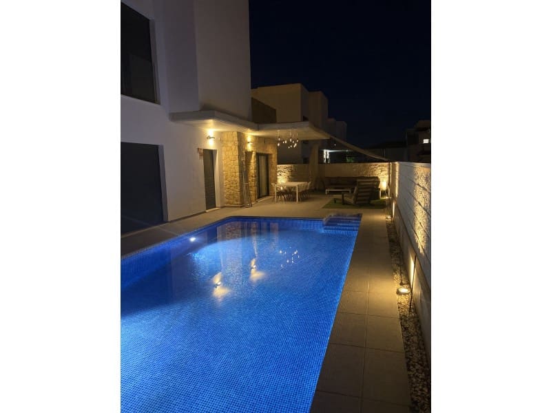 3 makuuhuone Huvila myytävänä paikassa Rojales mukana uima-altaan - 499 500 € (Ref: 9627755)