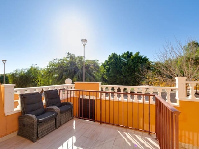 2 soveværelse Bungalow til salg i Aguas Nuevas, Torrevieja med swimmingpool - € 204.000 (Ref: 9627756)