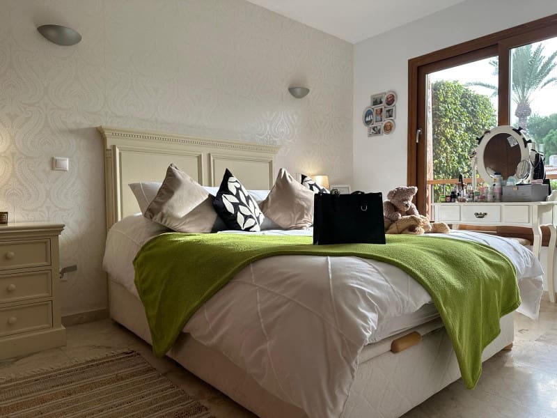 Apartamento de 2 habitaciones en Orihuela Costa en venta con garaje - 289.995 € (Ref: 9627758)