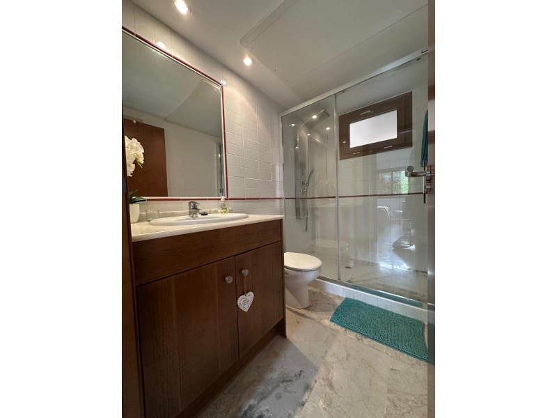 Apartamento de 2 habitaciones en Orihuela Costa en venta con garaje - 289.995 € (Ref: 9627758)