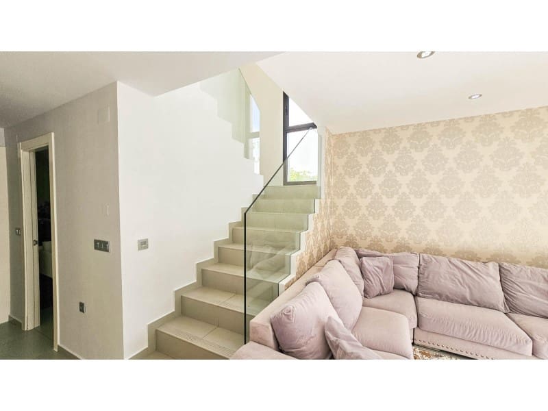 3 makuuhuone Huvila myytävänä paikassa Rojales mukana uima-altaan - 458 900 € (Ref: 9627759)