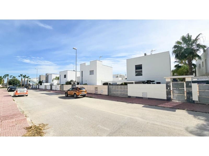 3 makuuhuone Huvila myytävänä paikassa Rojales mukana uima-altaan - 458 900 € (Ref: 9627759)