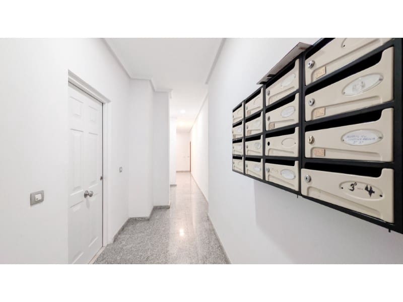 2 quarto Apartamento para venda em Torrevieja - 174 800 € (Ref: 9630238)