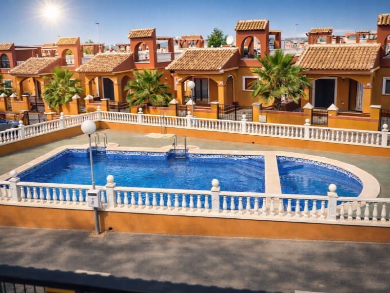 2 soveværelse Villa til salg i Torrevieja - € 239.000 (Ref: 9630239)
