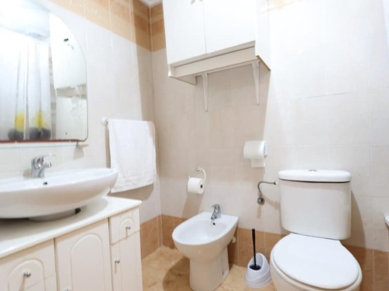 Casa de 3 habitaciones en Torrevieja en venta - 205.000 € (Ref: 9630240)