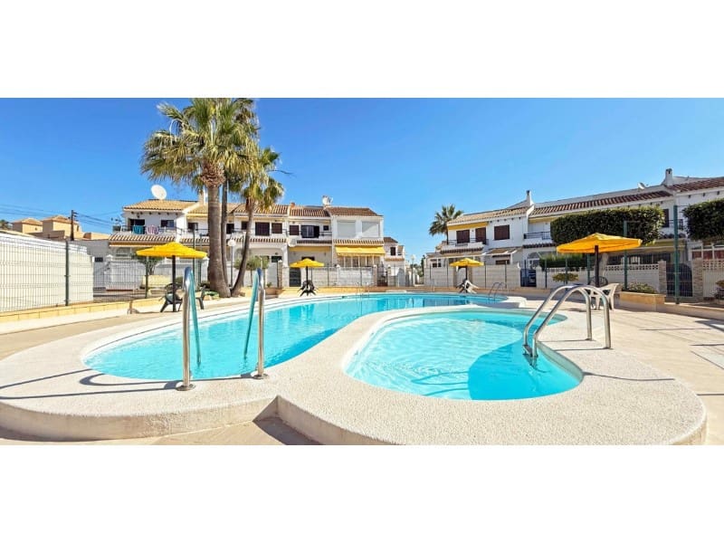 2 soverom Bungalow til salgs i Torrevieja - € 199 900 (Ref: 9634482)