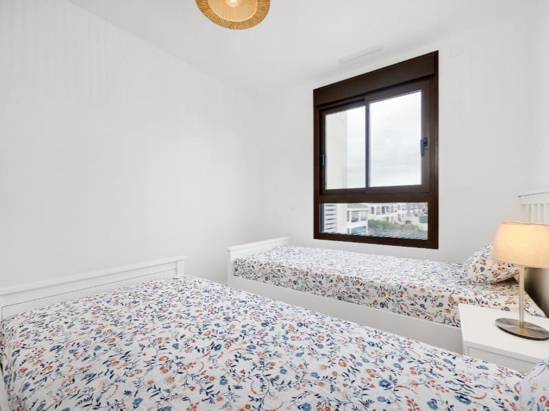 Ático de 2 habitaciones en Orihuela Costa en venta - 325.000 € (Ref: 9648026)