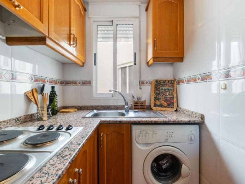 1 sypialnia Apartament na sprzedaż w Torrevieja - 119 000 € (Ref: 9655982)