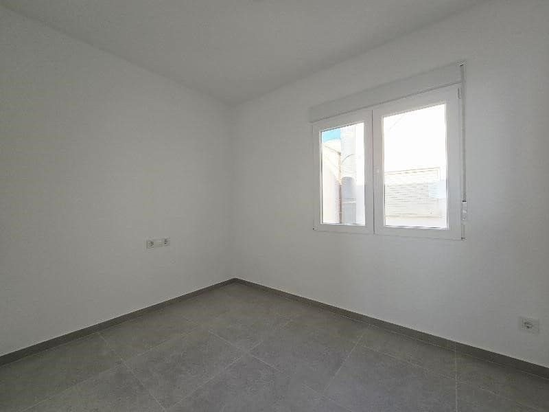 2 sovrum Lägenhet till salu i Torrevieja - 207 000 € (Ref: 9655983)
