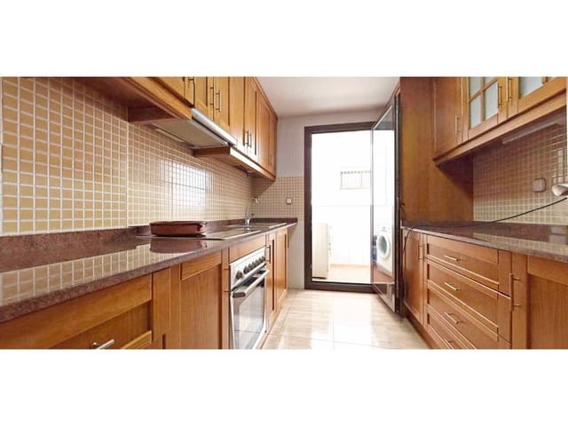 3 sovrum Lägenhet till salu i Centro - Muelle Pesquero, Torrevieja - 169 000 € (Ref: 9659314)