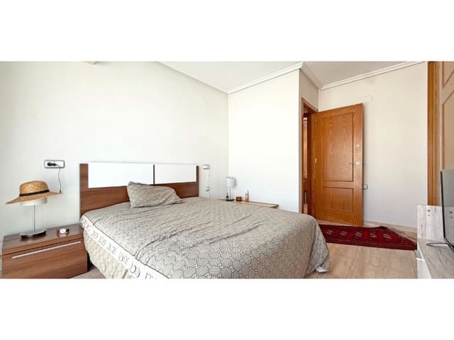 3 sovrum Lägenhet till salu i Centro - Muelle Pesquero, Torrevieja - 169 000 € (Ref: 9659314)