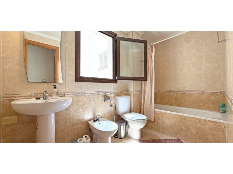 3 sovrum Lägenhet till salu i Torrevieja - 169 000 € (Ref: 9659314)