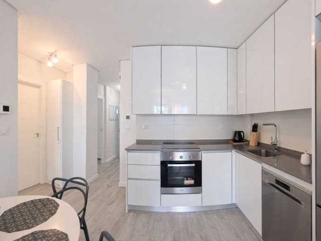 3 Zimmer Apartment zu verkaufen in Villamartin, Orihuela mit Pool - 320.000 € (Ref: 9666395)