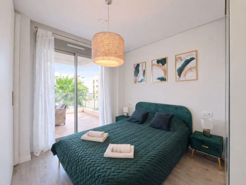 3 Zimmer Apartment zu verkaufen in Orihuela Costa mit Pool - 320.000 € (Ref: 9666395)