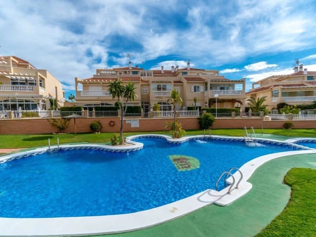 2 soveværelse Byhus til salg i Playa Flamenca, Orihuela med swimmingpool - € 275.000 (Ref: 9666398)