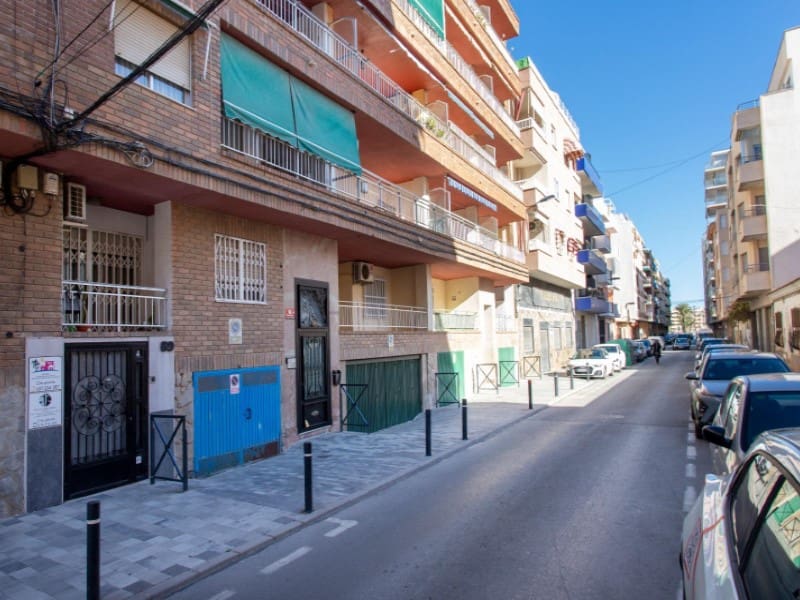 3 soverom Leilighet til salgs i Torrevieja - € 190 000 (Ref: 9666401)