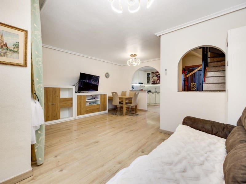 3 Zimmer Haus zu verkaufen in Aguas Nuevas mit Pool - 249.900 € (Ref: 9666402)