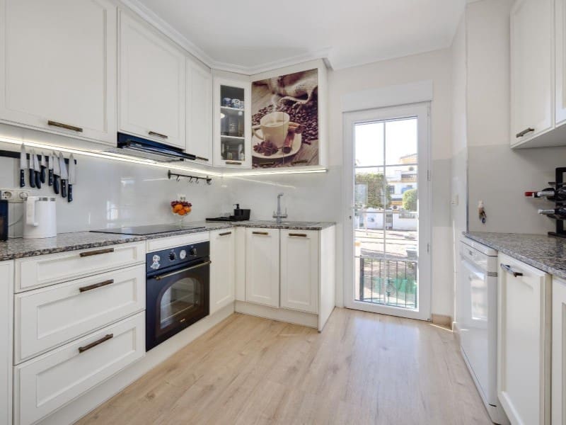 3 Zimmer Haus zu verkaufen in Aguas Nuevas mit Pool - 249.900 € (Ref: 9666402)