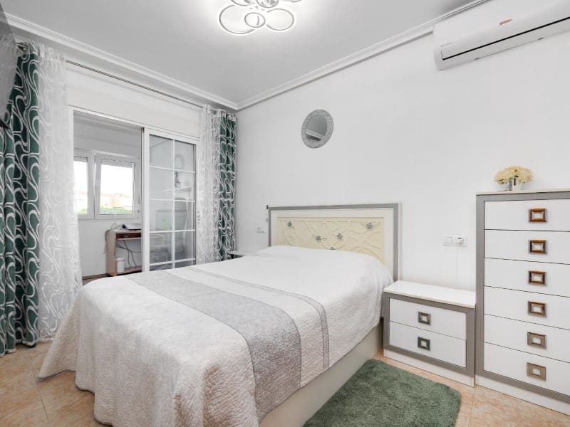 3 Zimmer Haus zu verkaufen in Aguas Nuevas mit Pool - 249.900 € (Ref: 9666402)