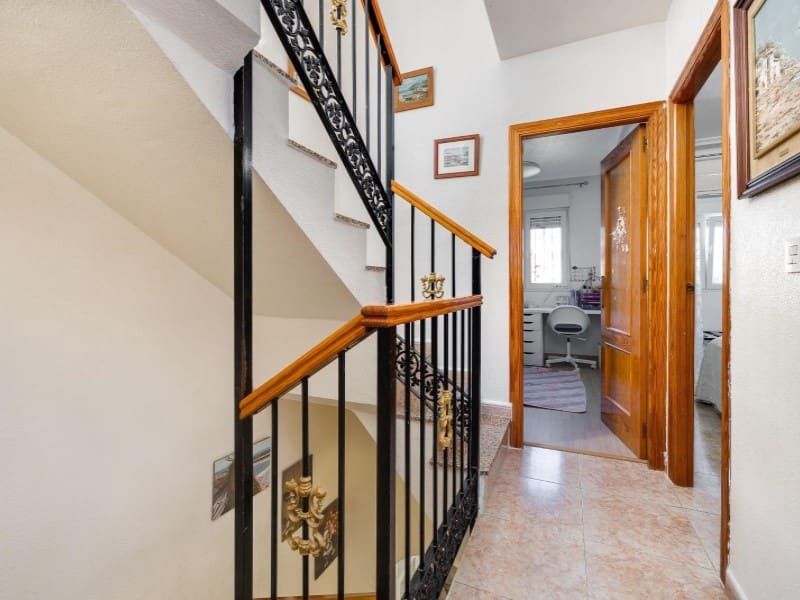 3 Zimmer Haus zu verkaufen in Aguas Nuevas mit Pool - 249.900 € (Ref: 9666402)