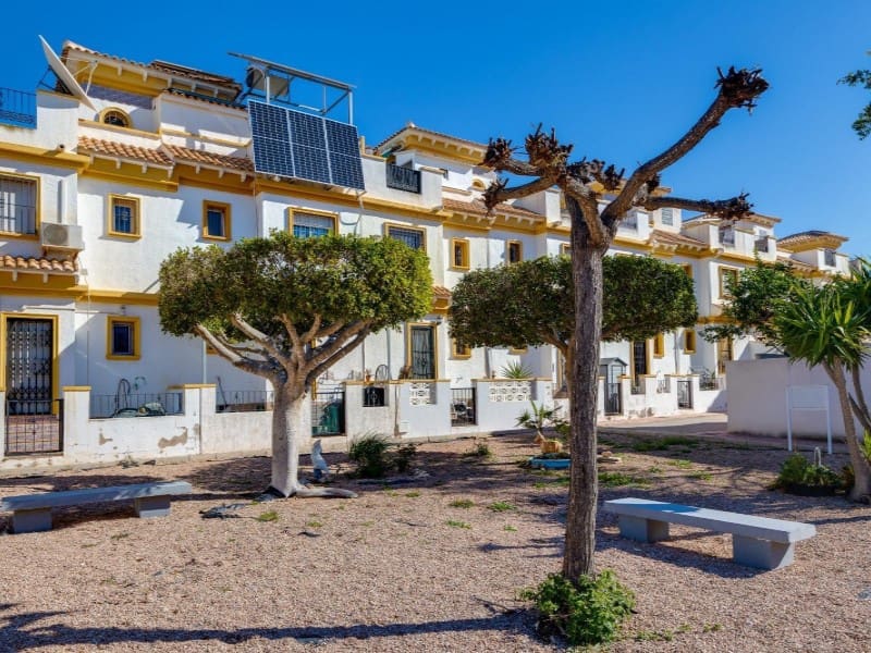 3 Zimmer Haus zu verkaufen in Aguas Nuevas mit Pool - 249.900 € (Ref: 9666402)