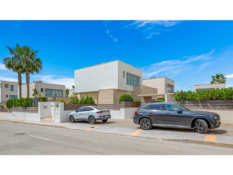 3 sovrum Villa till salu i Vistabella med pool - 479 000 € (Ref: 9670377)