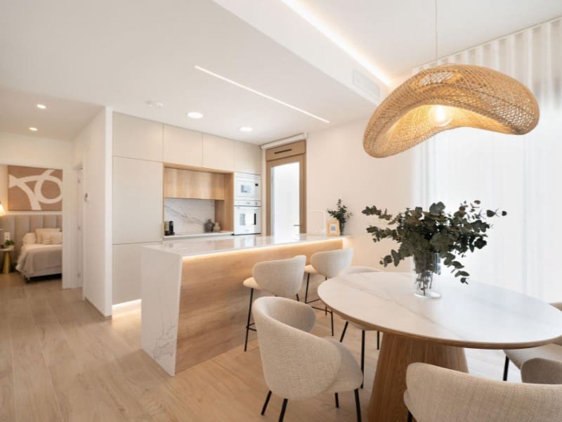 Chalet de 3 habitaciones en Los Alcázares en venta con piscina - 630.000 € (Ref: 9670383)