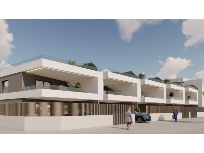 Bungalow de 3 habitaciones en Pilar de la Horadada en venta con piscina - 450.000 € (Ref: 9670396)