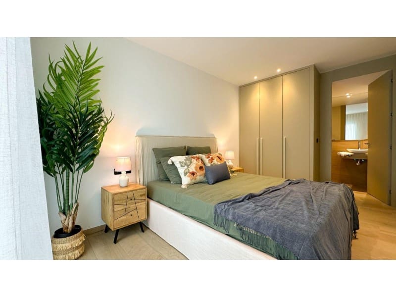 3 slaapkamer Bungalow te koop in Algorfa met zwembad - € 365.000 (Ref: 9670403)