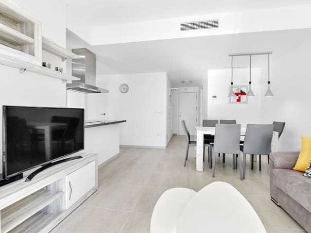 2 chambre Appartement à vendre à Villamartin, Orihuela avec garage - 260 000 € (Ref: 9670404)