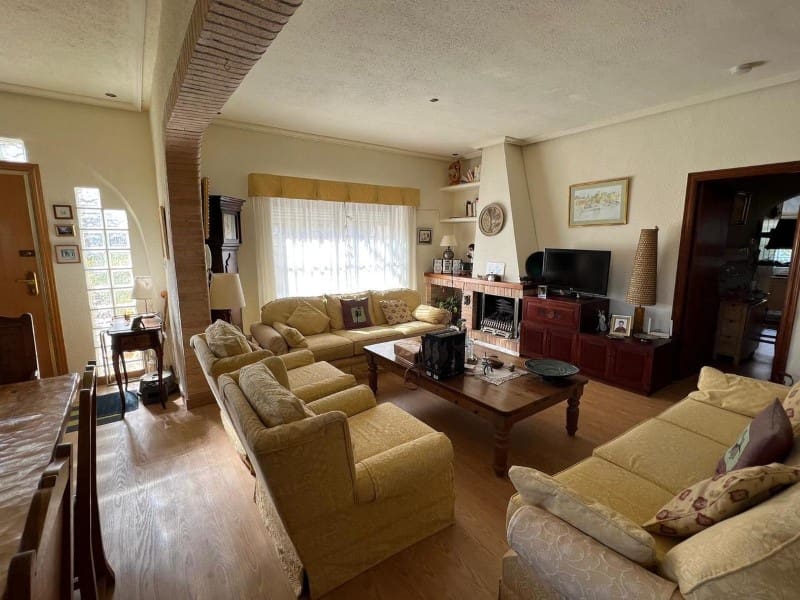 3 sovrum Villa till salu i Orihuela Costa med garage - 790 000 € (Ref: 9674102)