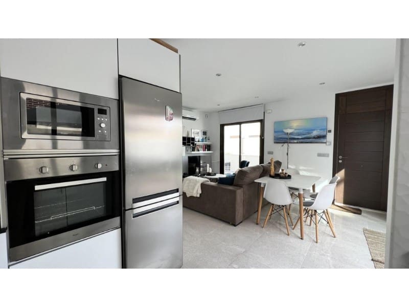 3 bedroom Villa for sale in Orihuela Costa with pool - € 299,000 (Ref: 9674106)