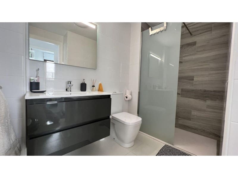 3 bedroom Villa for sale in Orihuela Costa with pool - € 299,000 (Ref: 9674106)